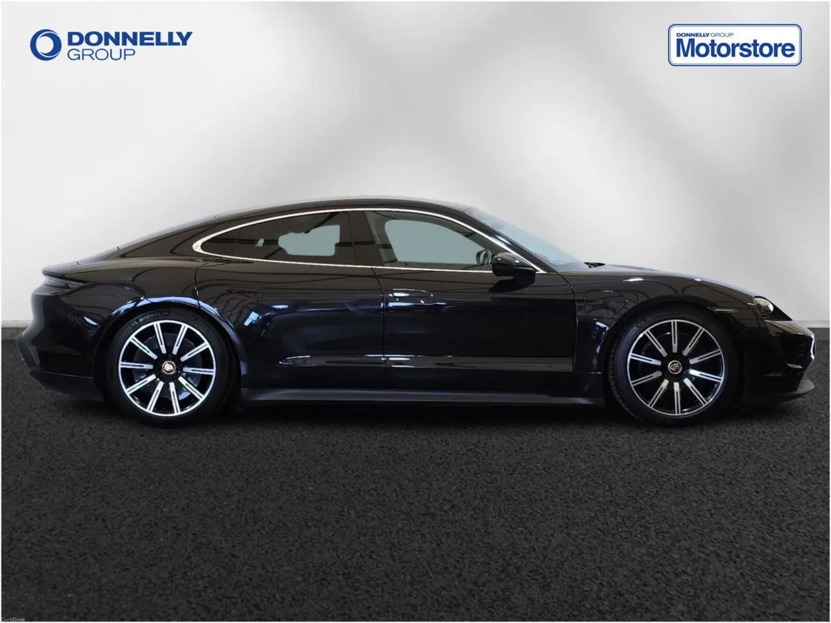 Porsche Taycan Saloon 4S - Image 3