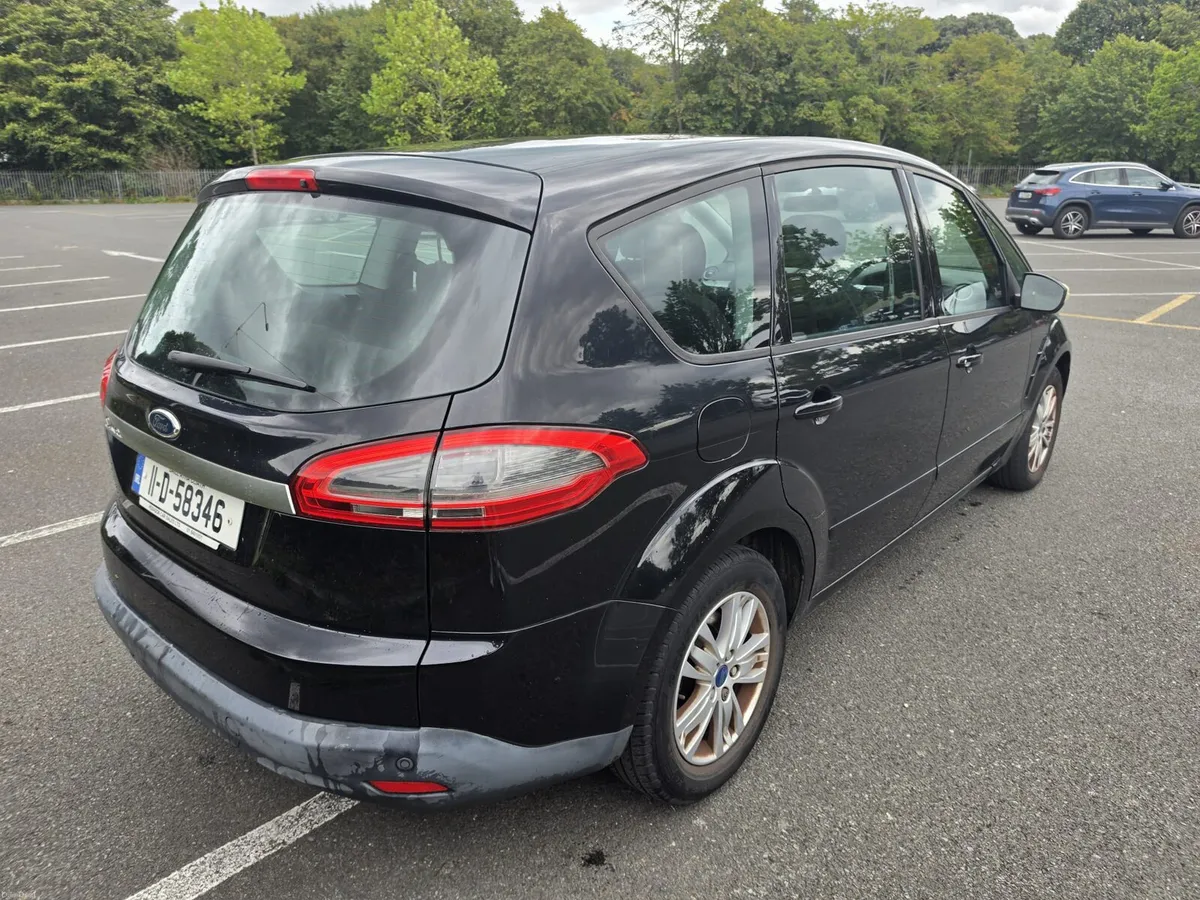 2011 Smax 7 seater - Image 4