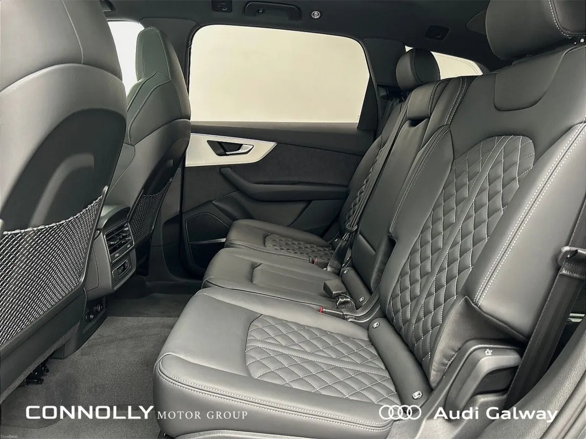 Audi Q7 €1,253 p/m TFSI e S-LINE  COMPETITION 490 - Image 6