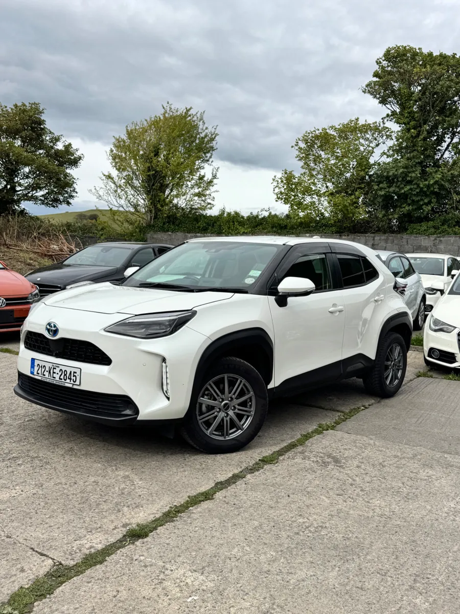 Toyota Yaris Cross 1.5 Hyrbid 72000kms 2021 - Image 2