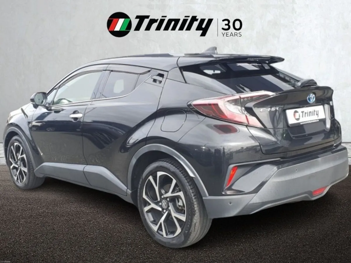 Toyota C-HR ** HYBRID ** AUTO ** TRINITY MOTORS ** - Image 3
