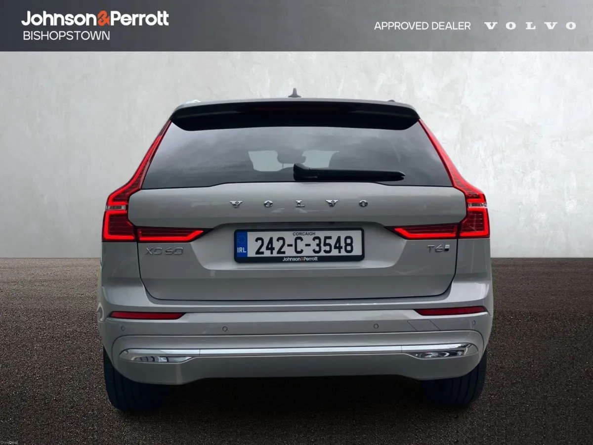 Volvo XC60 T6 350bhp AWD PHEV Plus Bright - Silver - Image 6