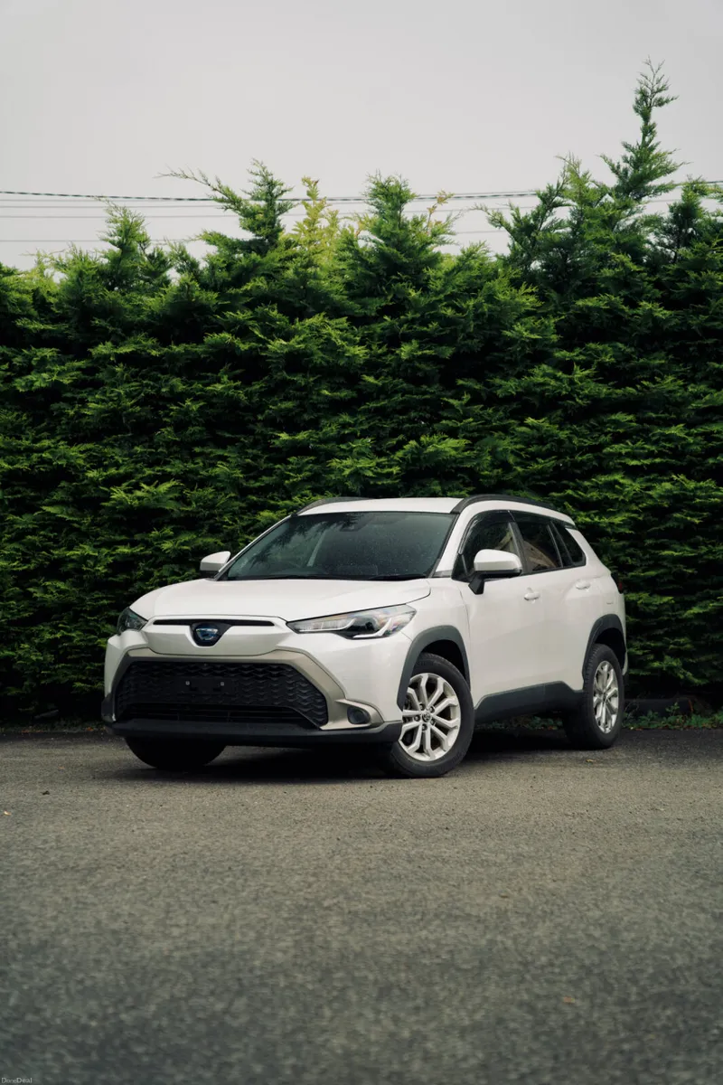 Toyota Corolla Cross Hybrid 2022 | Ultra Low Miles - Image 1