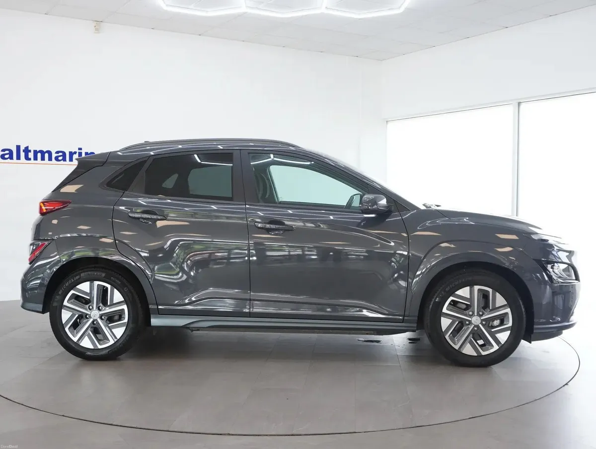 2023 Hyundai KONA EV 64kWh - NI Car - SAVE €€€! - Image 4