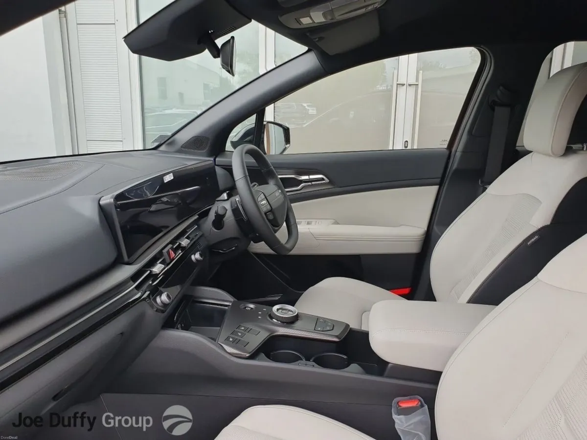Kia Sportage Black Edition HEV - Image 6