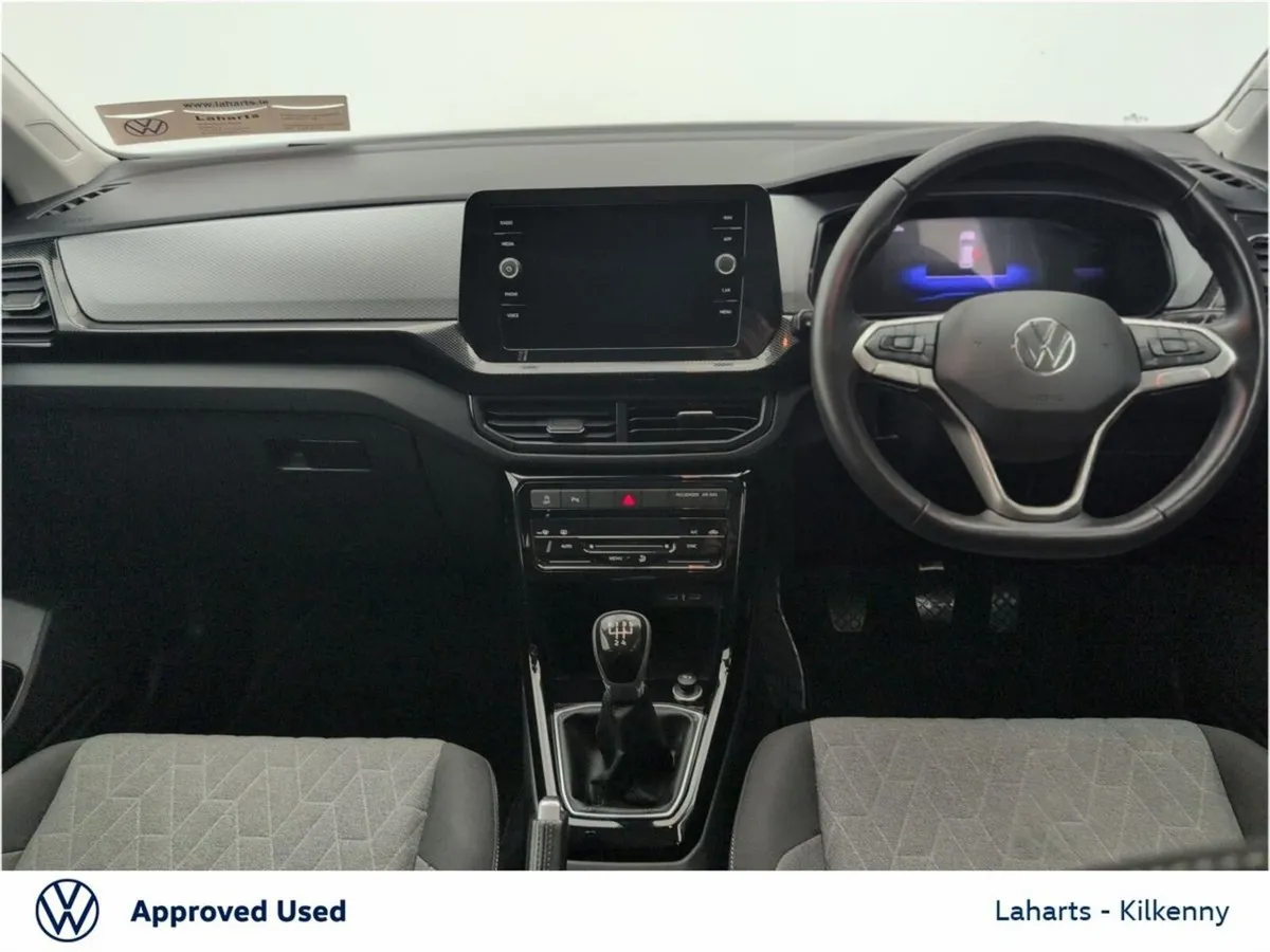 Volkswagen T-Cross LIFE 1.0TSI 95HP *LED LIGHTS*PA - Image 2