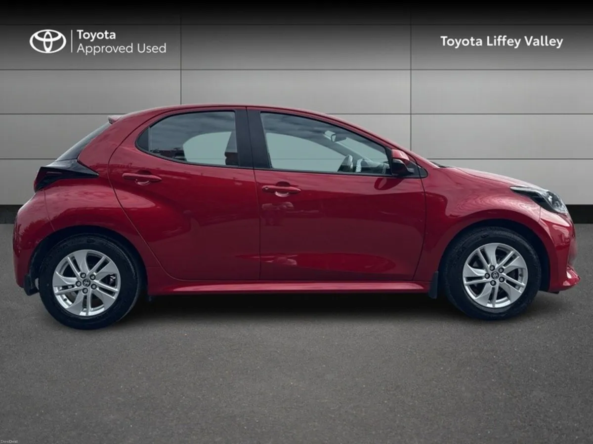Toyota Yaris YARIS 1.0 LUNA - Image 3