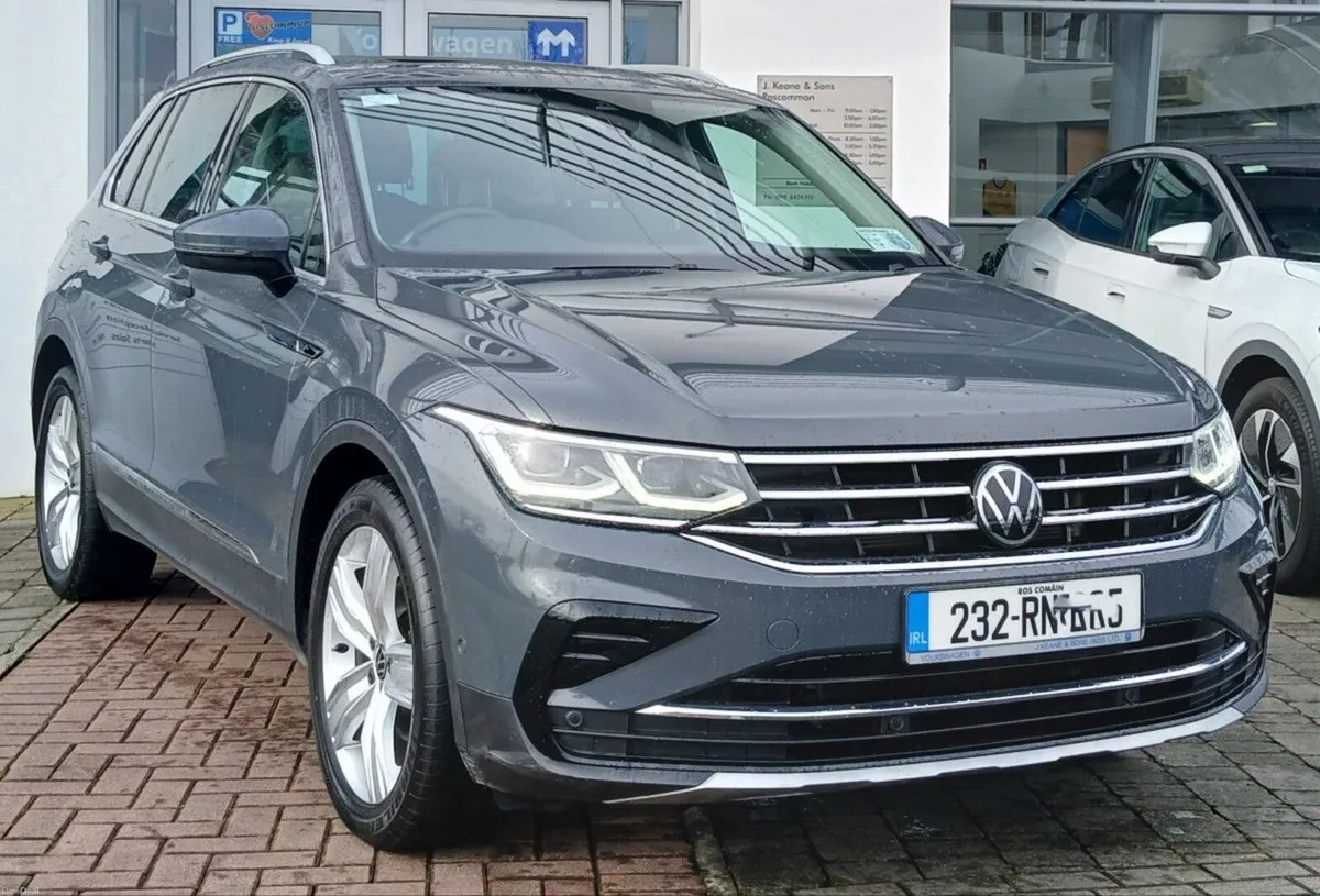 Volkswagen Tiguan Elegance 2.0 TDI 150HP **REAR VI - Image 1