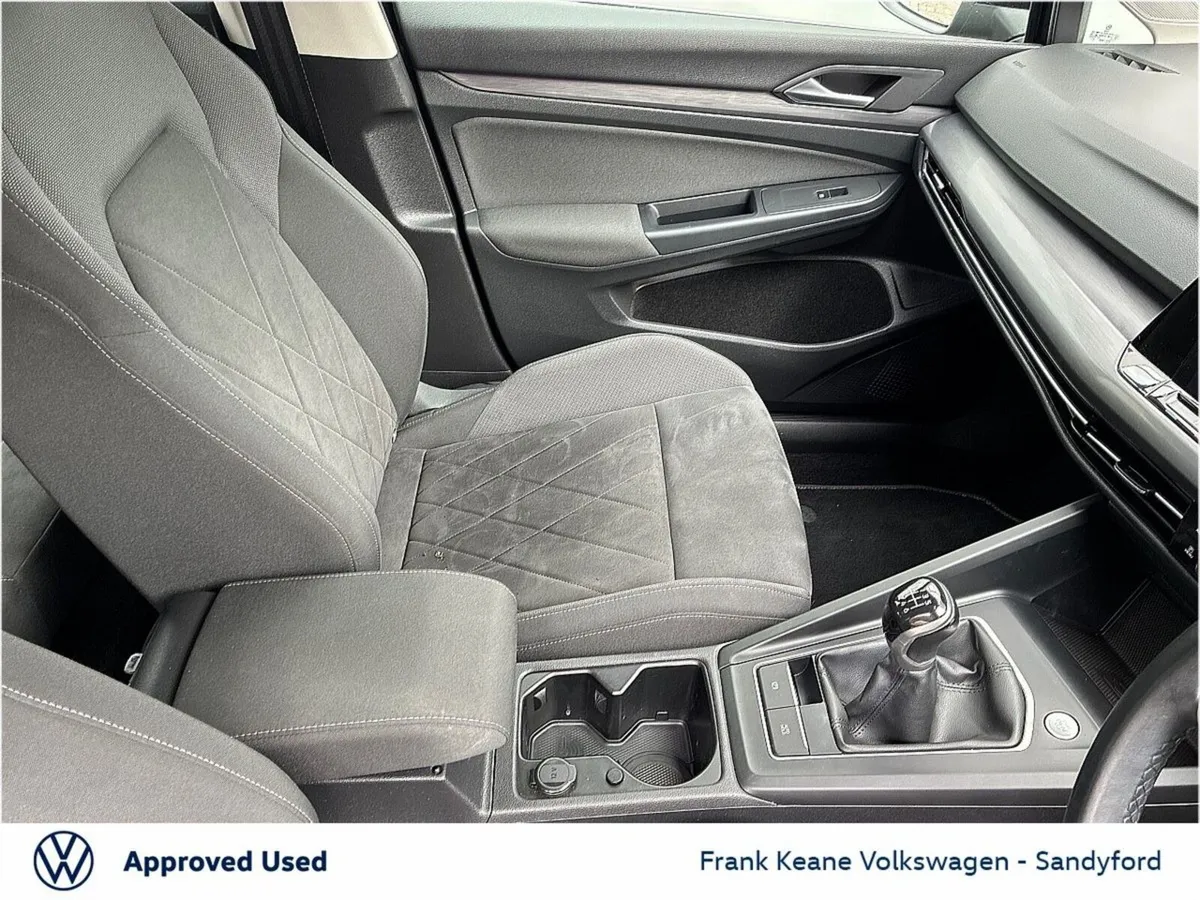 Volkswagen Golf 1.5 TSI 130HP Style @Frank Keane V - Image 4