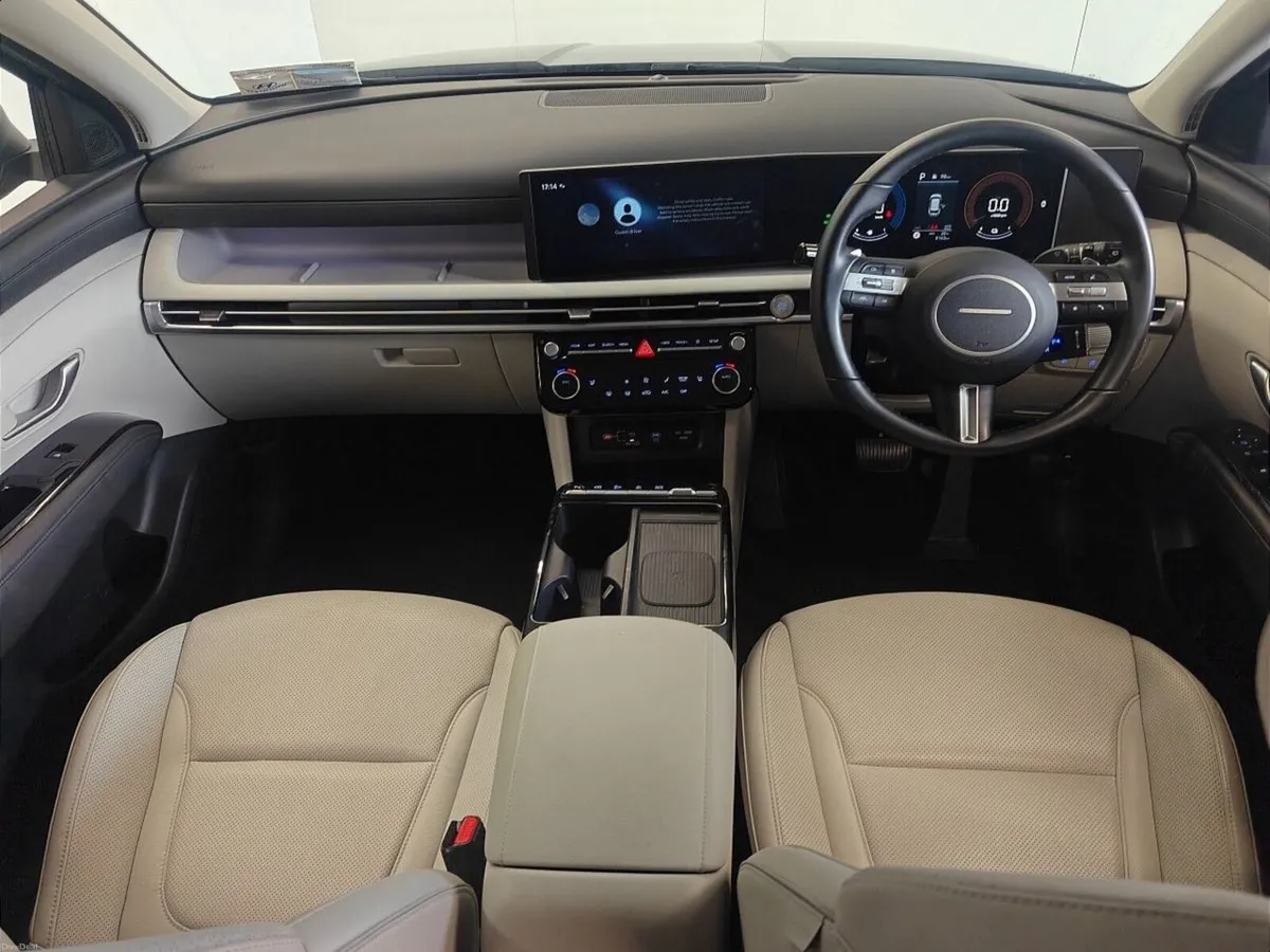 Hyundai Tucson Tucson FL 2WD Executive PHEV From € - Image 4