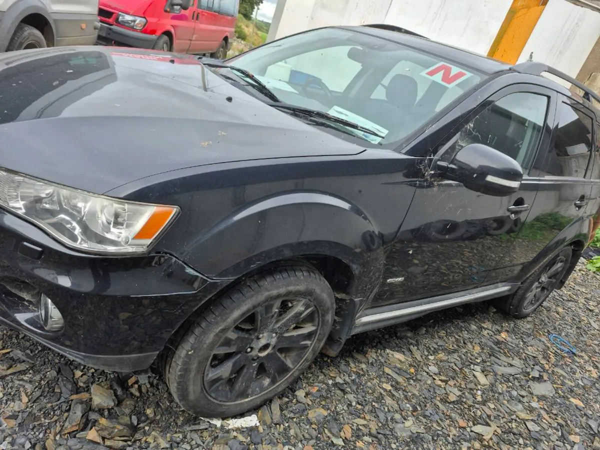Mitsubishi outlander 7 seater - Image 2
