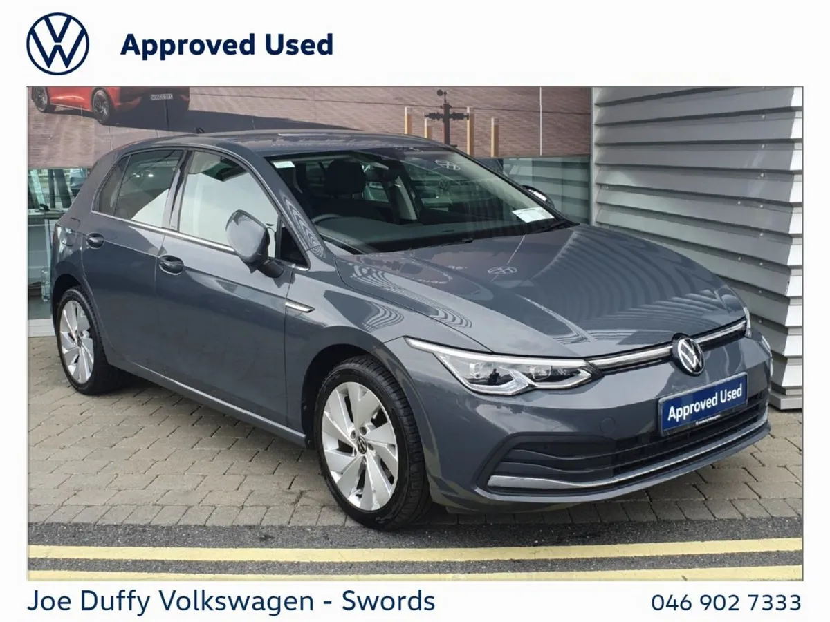 Volkswagen Golf 1.5 TSI 130HP Style - Image 1