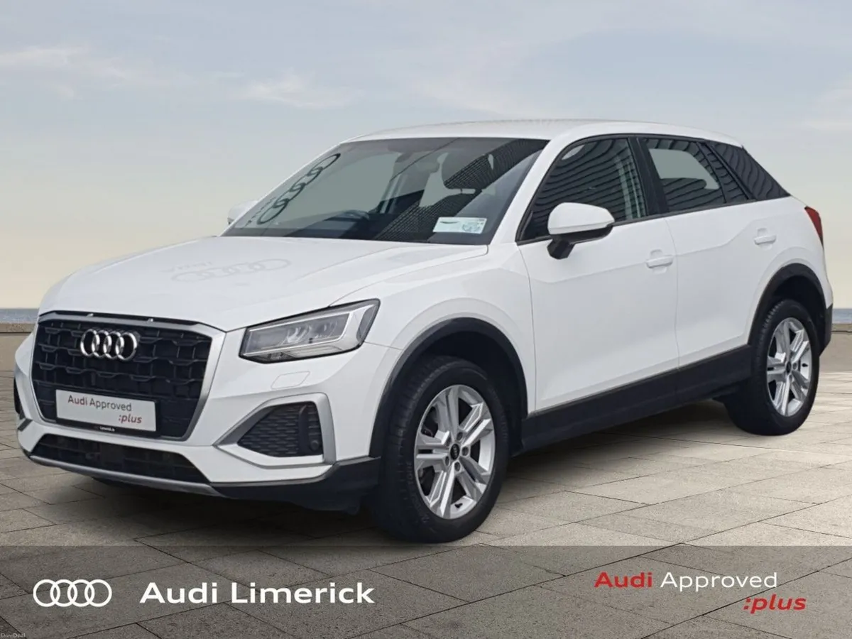 Audi Q2 30TFSI 110 SE *HEATED SEATS* - Image 3