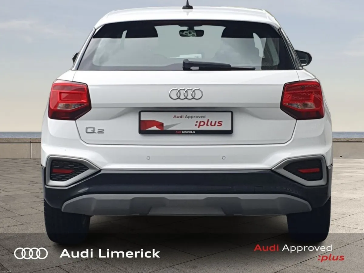 Audi Q2 30TFSI 110 SE *HEATED SEATS* - Image 6
