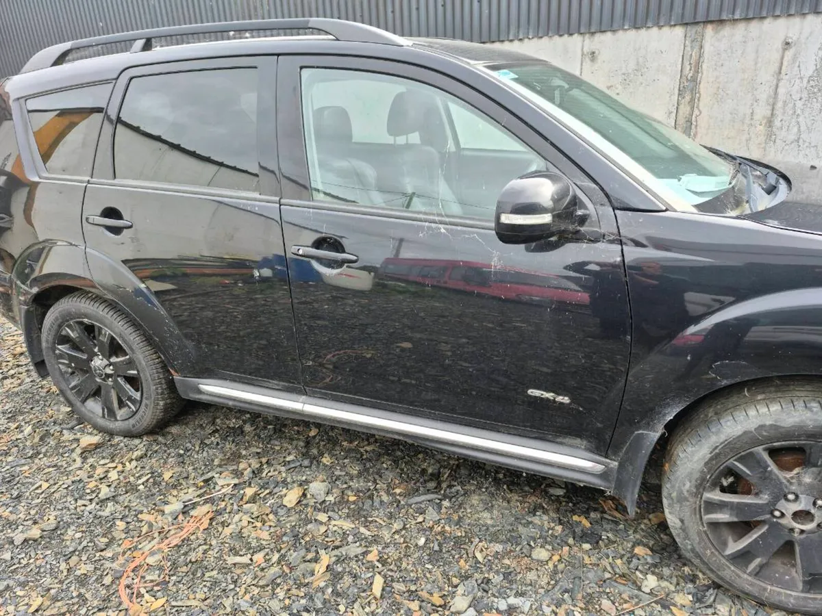 Mitsubishi outlander 7 seater - Image 3
