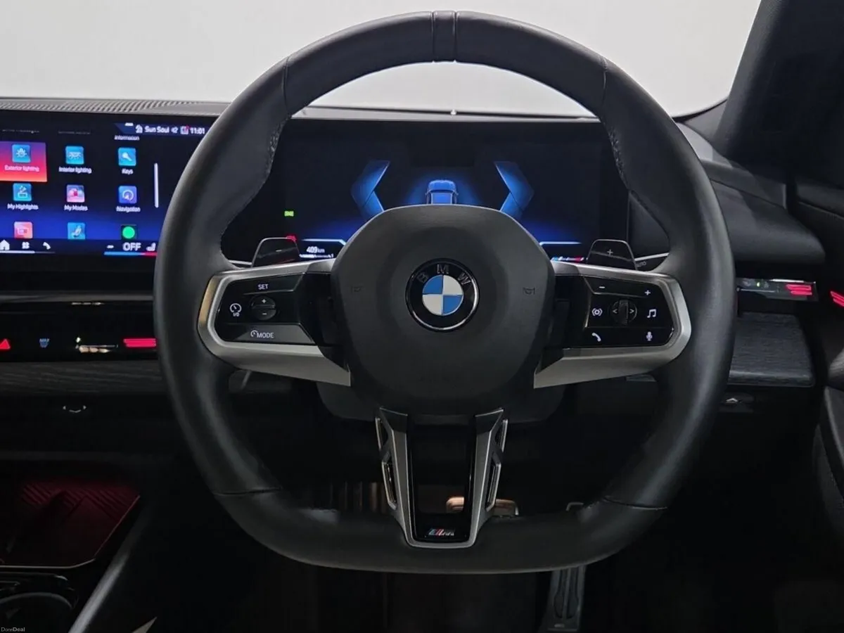 BMW 5-Series 520i M Sport Saloon - Image 5