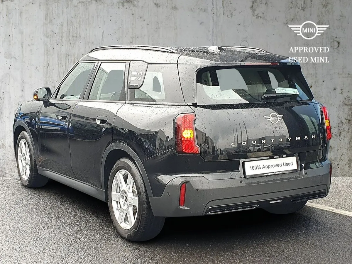 Mini Countryman E - Image 2