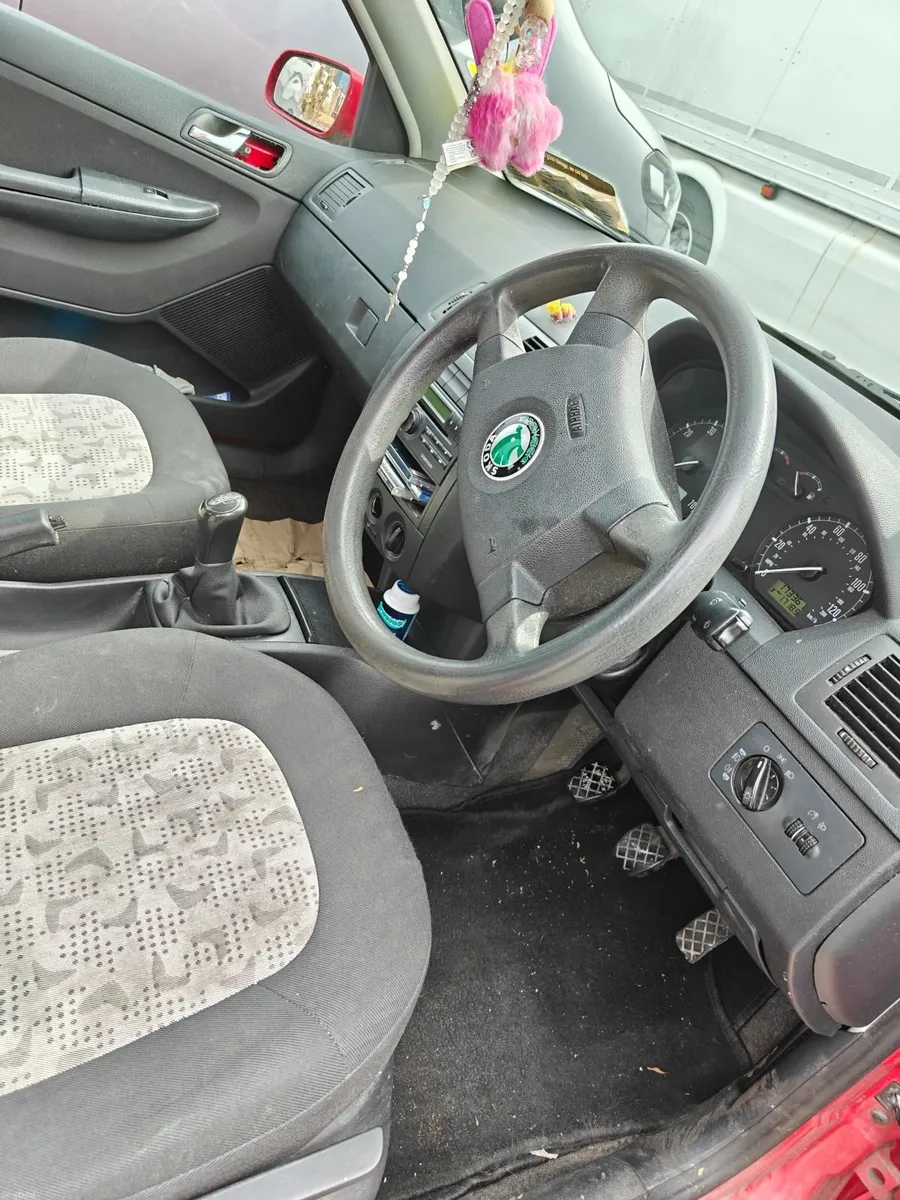 Skoda Fabia 2004 - Image 3