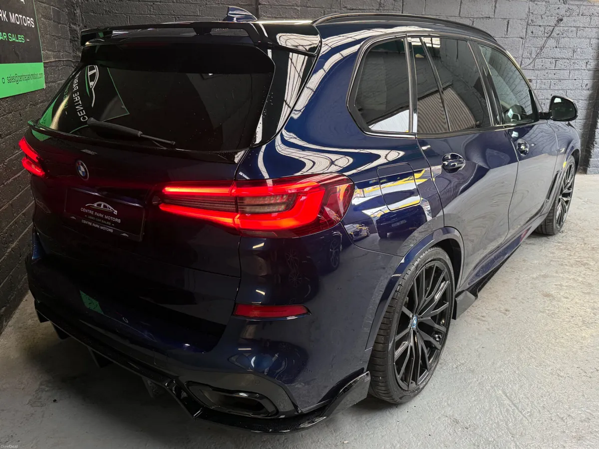 2022 BMW X5 45e M-Sport Pro **Huge Spec** - Image 5
