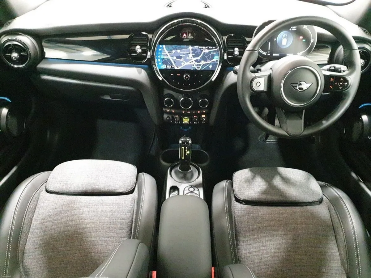 Mini Cooper Electric Level 2 - Image 4