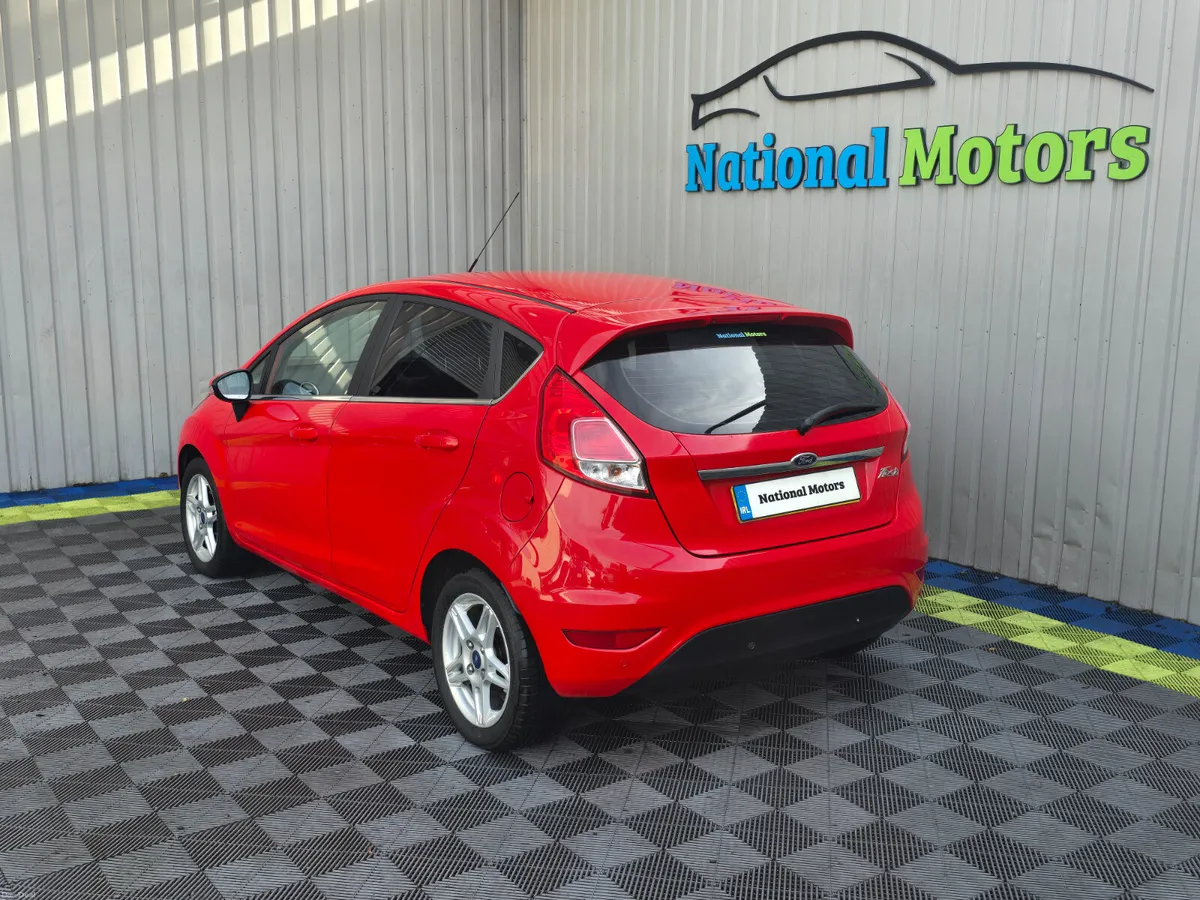 2013 Ford Fiesta 1.2 PETROL - Image 6