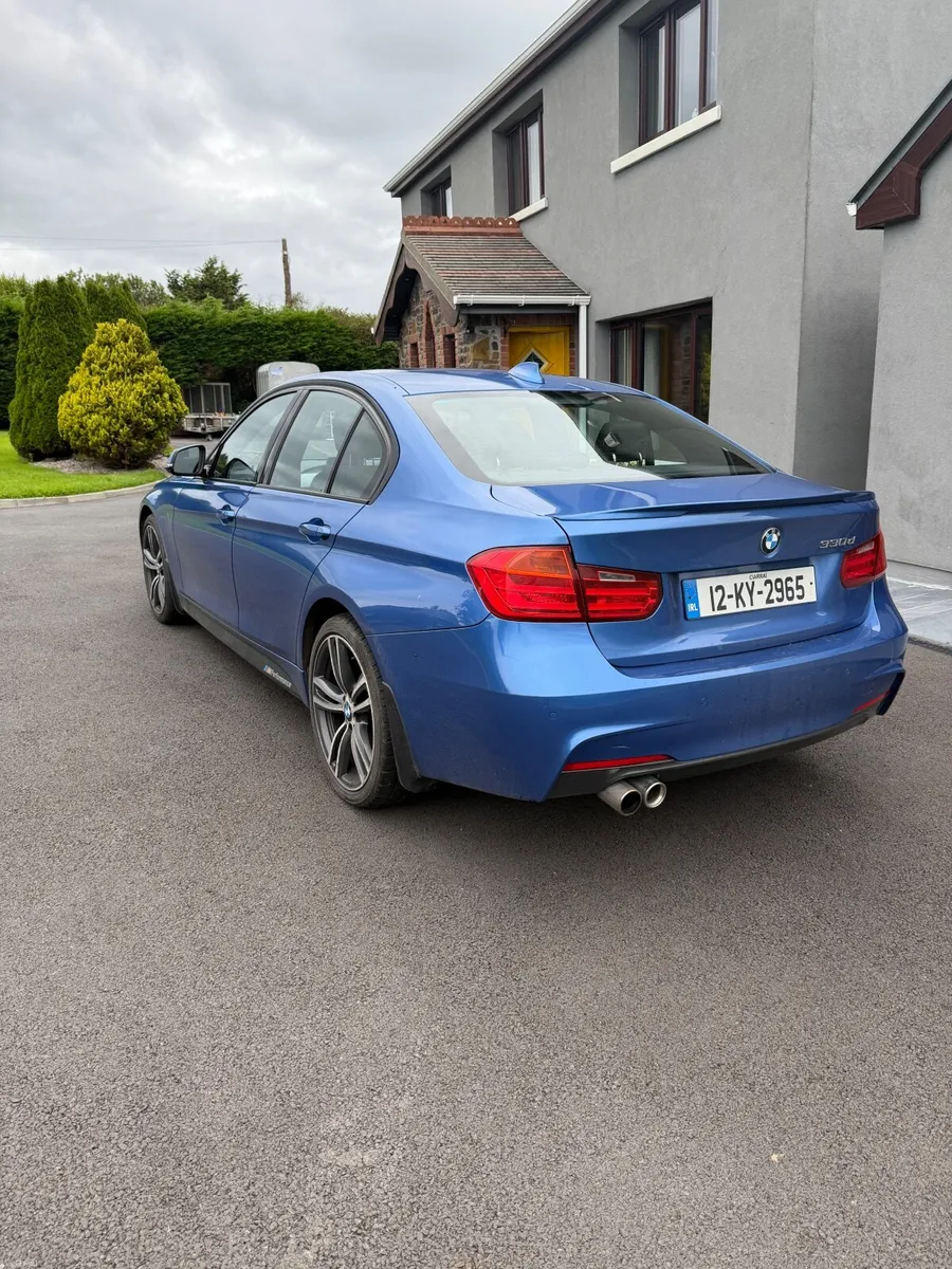 BMW 3-Series 2012 - Image 3