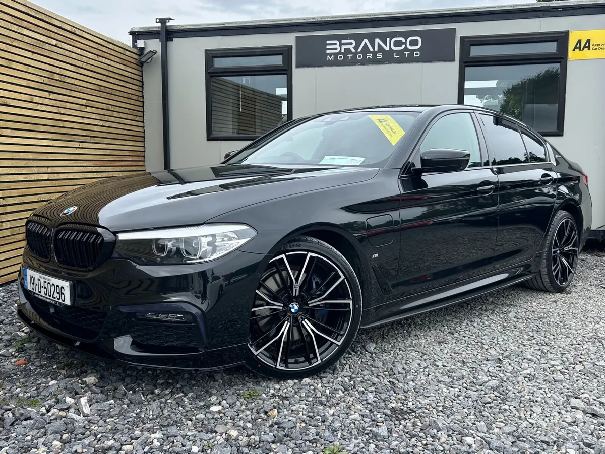 BMW 530e M SPORT 2019 HIGH SPEC - Image 3