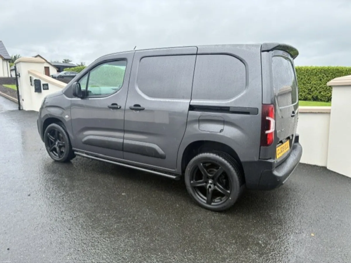 Citroen Berlingo Enterprise ** €215 VRT ** - Image 2