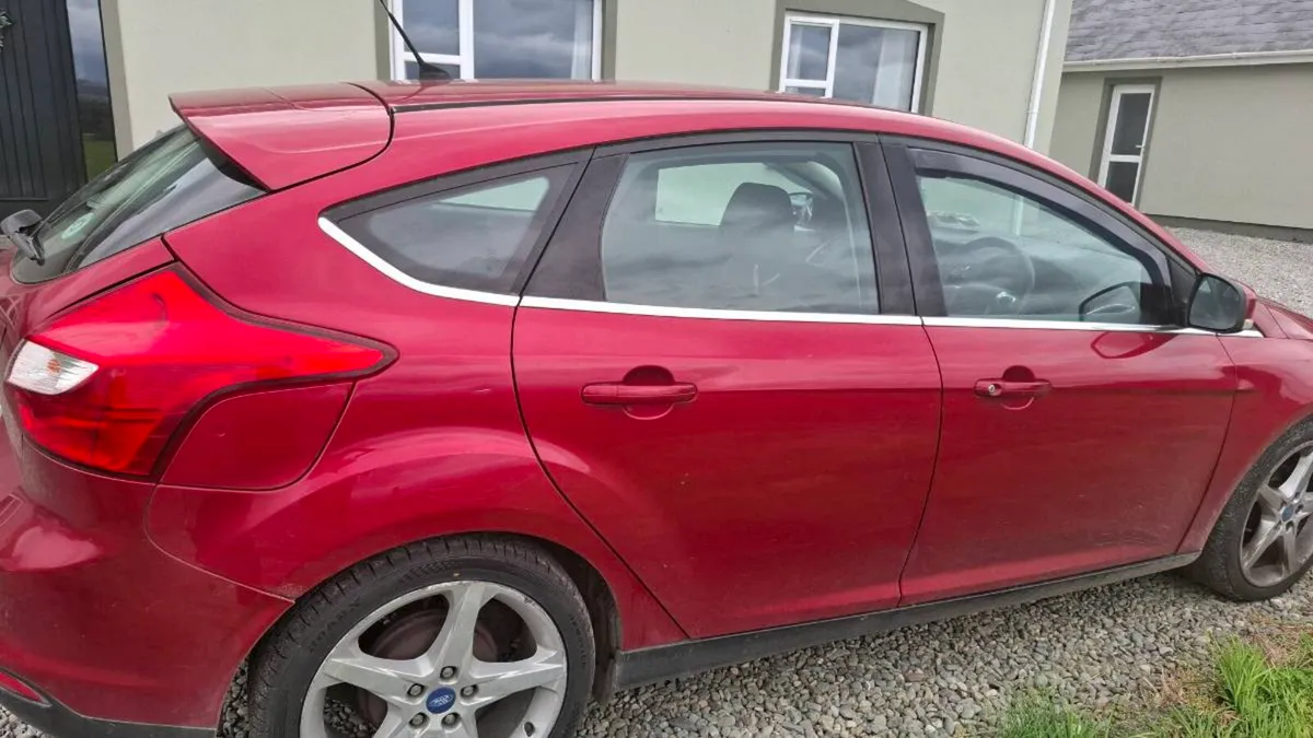 Ford Focus - Image 4