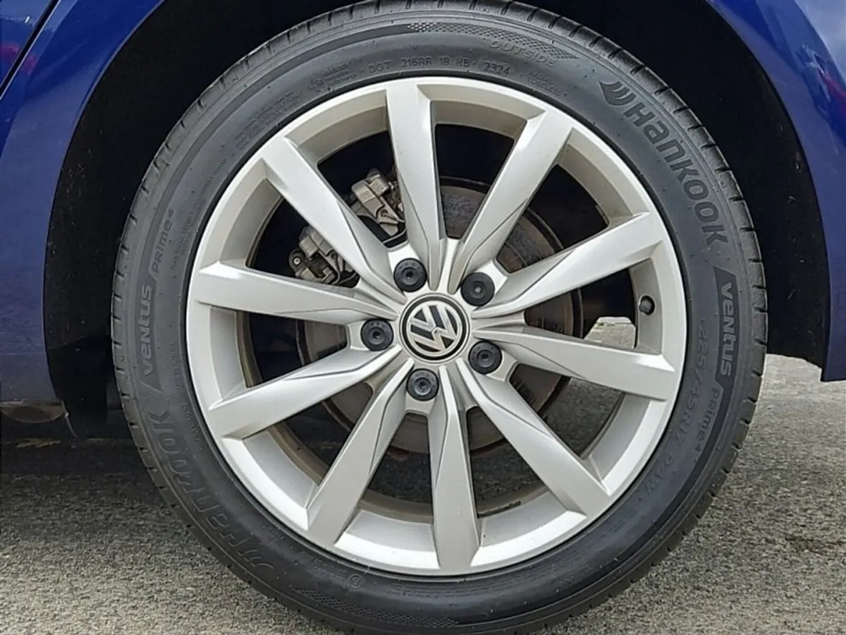 Volkswagen Golf 1.0 TSI 115HP Trendline - Image 6