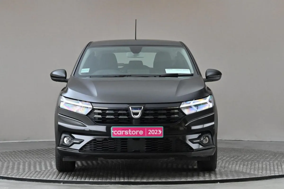 Dacia Sandero 1.0 TCE COMFORT 5SPD **REVERSE CAM** - Image 2