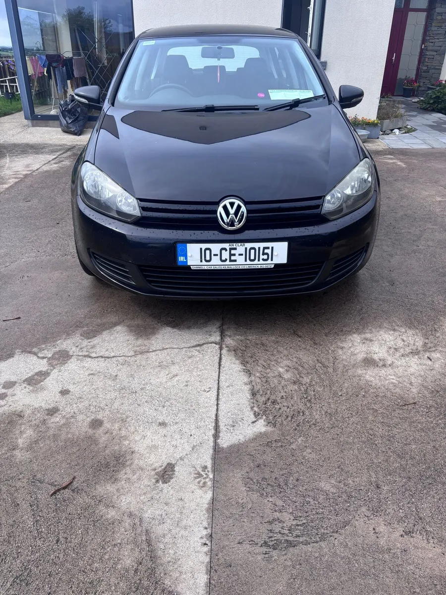 Volkswagon golf - Image 2