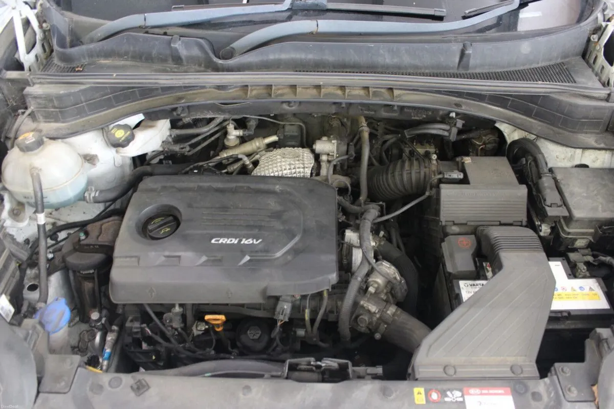 Kia Sportage 1.7 PLATINUM S - TENDER 19 - ABS LIGH - Image 4