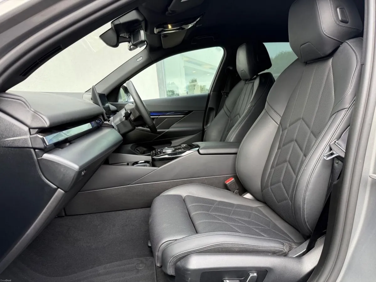BMW i5 eDrive40 Sport Edition Saloon - Image 6