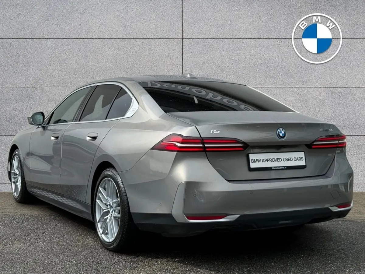 BMW i5 eDrive40 Sport Edition Saloon - Image 2