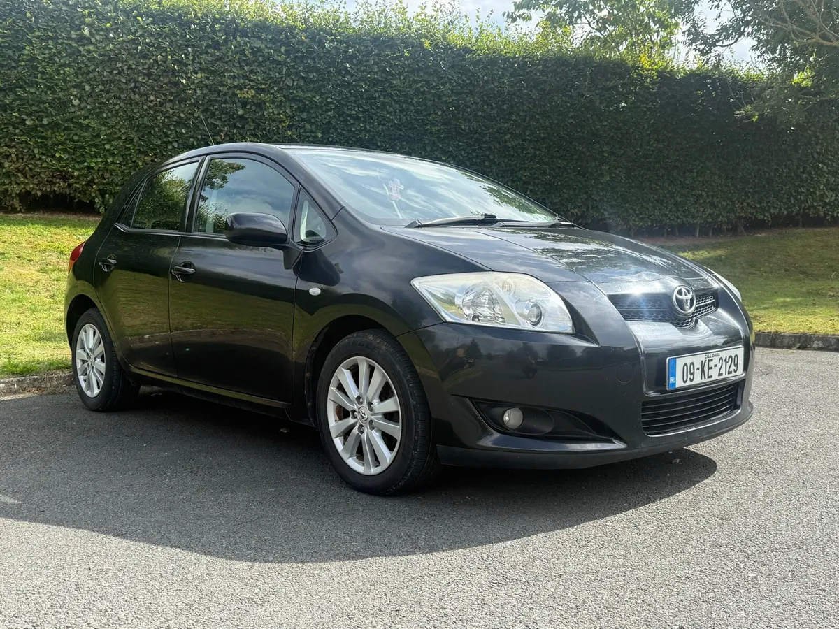 Toyota Auris 2009 (NCT- 04/27) (TAX- 09/26) - Image 1