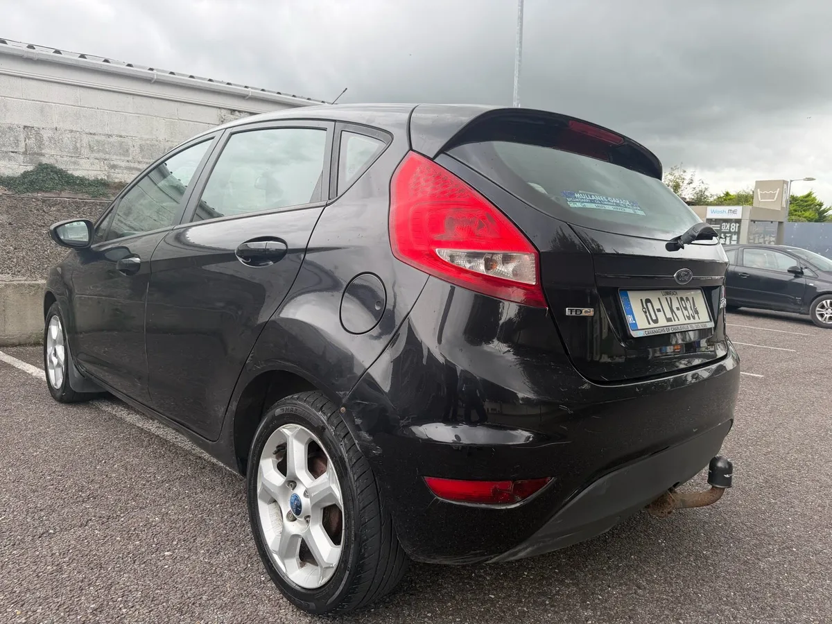2010 FORD FIESTA NEW NCT 08/27 TAXED 06/27 - Image 4