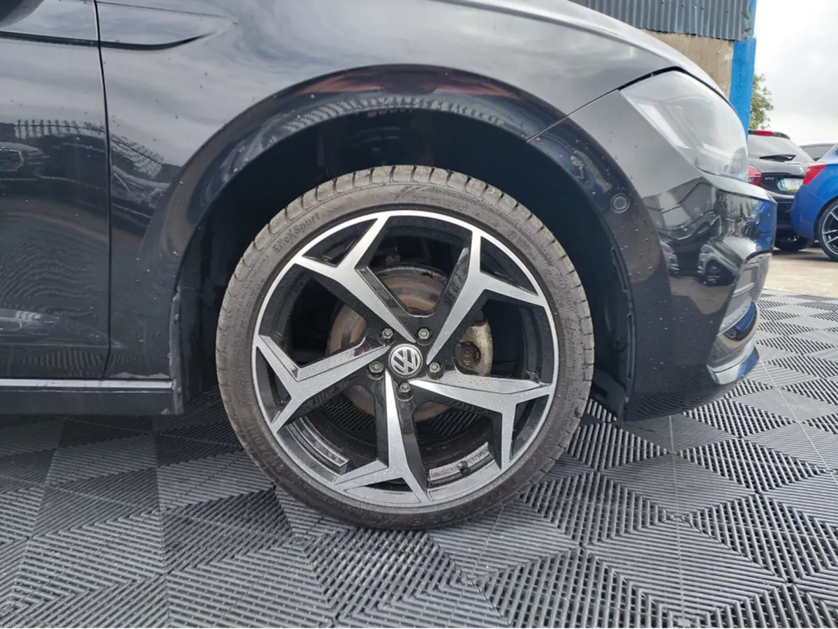 Volkswagen Polo VW Polo 1.0 petrol, auto, alloys, - Image 2