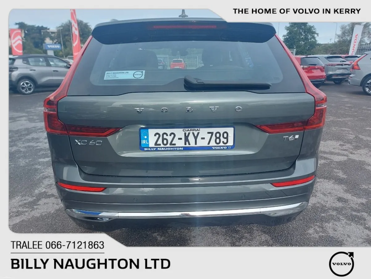 Volvo XC60 T6 PHEV PLUS BRIGHT AWD 5 - Image 6
