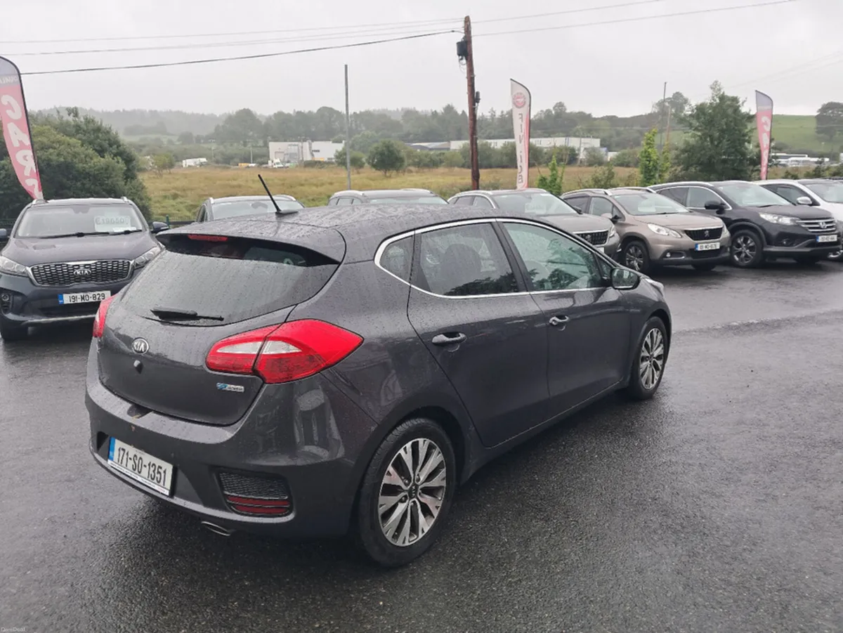 Kia Ceed CEE'D 3 ISG 134BHP 5DR 1.6 CRDI - Image 2