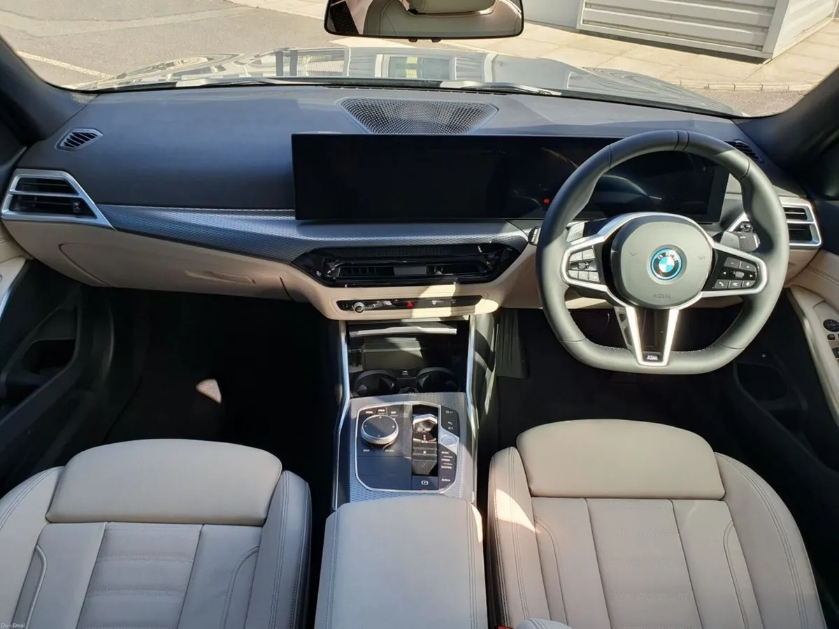 BMW 3-Series 330e M Sport Saloon - Image 4