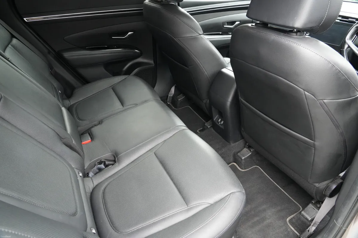 2021 Hyundai Tucson EXECUTIVE 1.6 Diesel Manual - Image 4