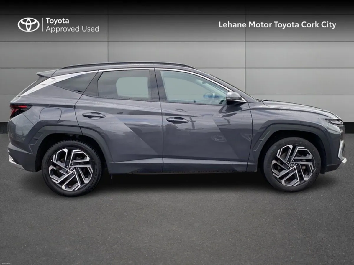 Hyundai Tucson PHEV EXECUTIVE 5DR AUTO - Image 3