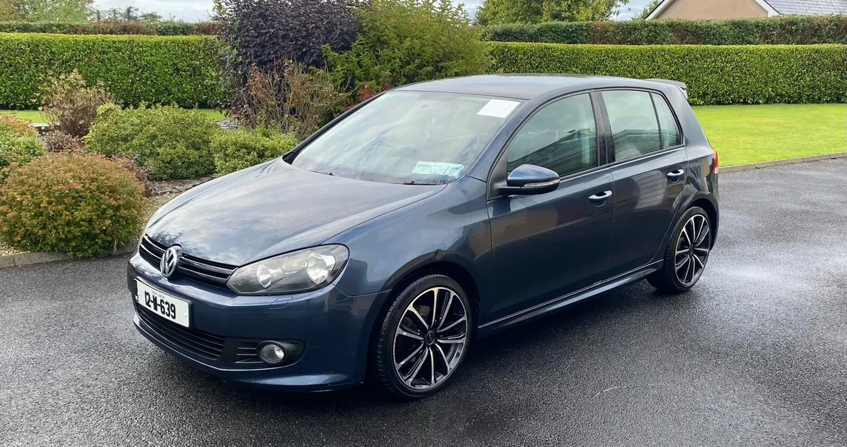 2012 Volkswagen Golf 1.6 TDI - Image 1