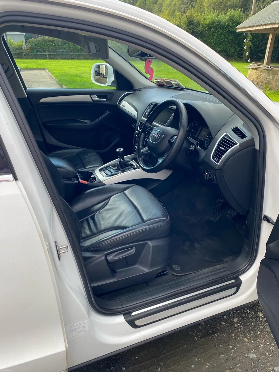 Car - Image 5