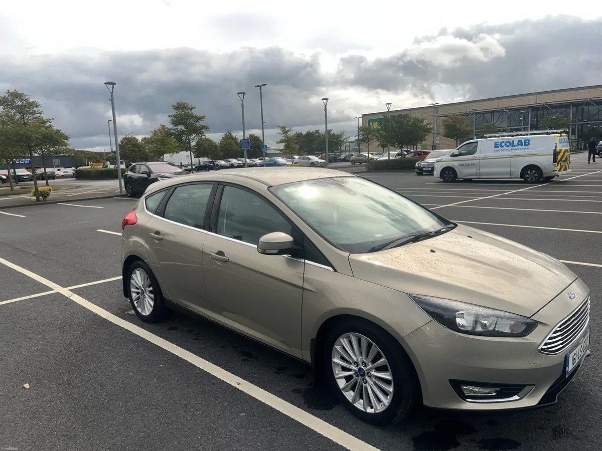 Ford Focus - Image 5