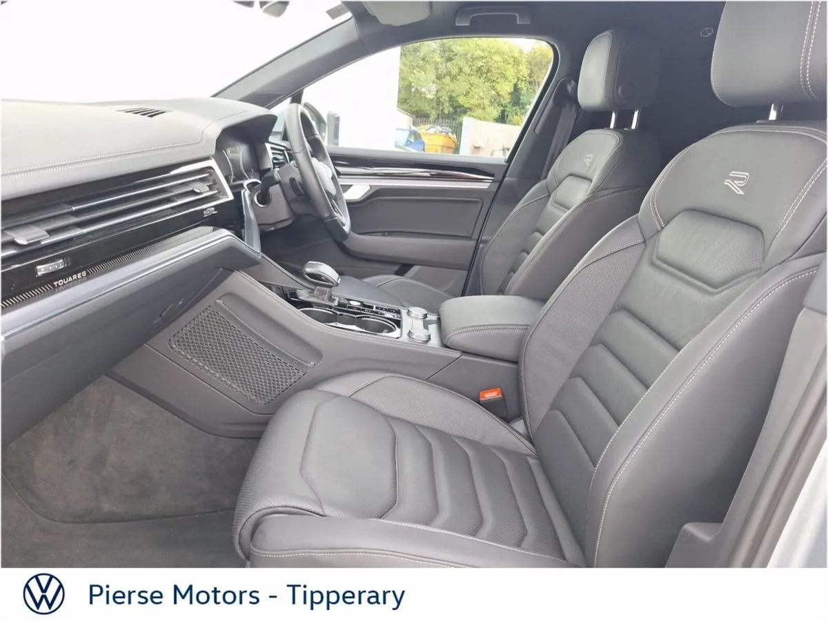 Volkswagen Touareg TOUAREG COMM R-LINE 3.0 TDI4M 2 - Image 6