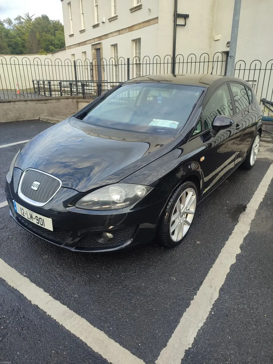 SEAT Leon 2012 - Image 1