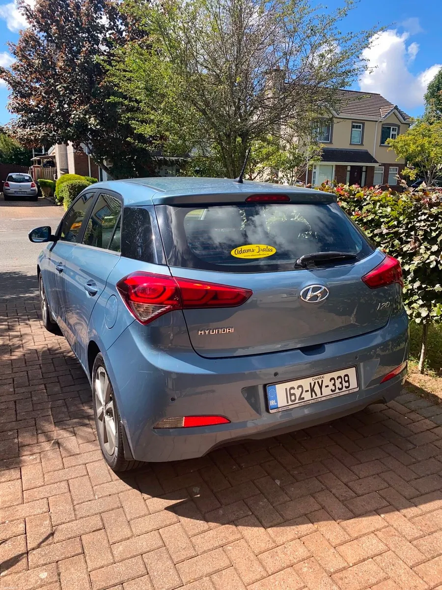 Hyundai I20 Deluxe - Image 2