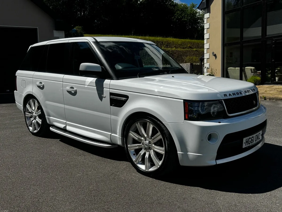 Range Rover sport - Image 1